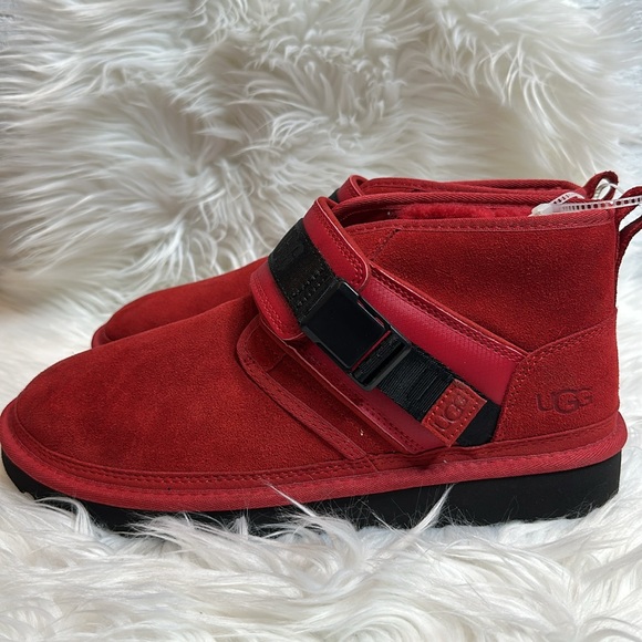 ?NWOT Men’s UGG Neumel Snapback Red Suede Leather, 11 main image 4